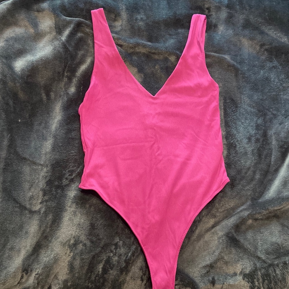 House of Harlow pink bodysuit M